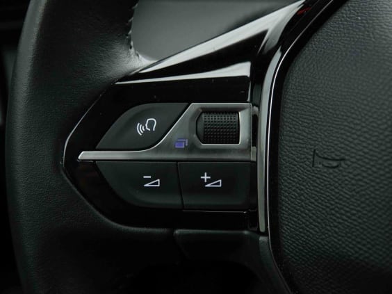 Peugeot 208 1.2 TURBO 100 ALLURE Argent