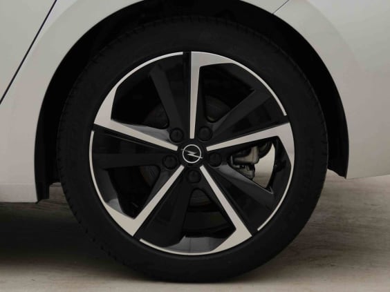 Opel Astra 1.2 Turbo 130 ch BVA8 GS Argent