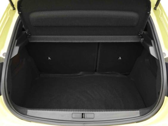 Peugeot 208 1.2 TURBO 100 ALLURE Jaune