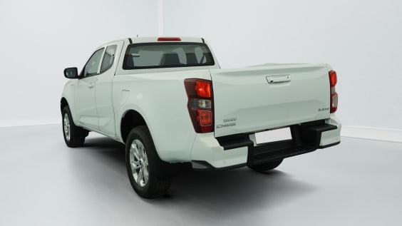 Isuzu D-MAX 2.2L SPACE CABINE M/T EVOLUTION SPLASH WHITE