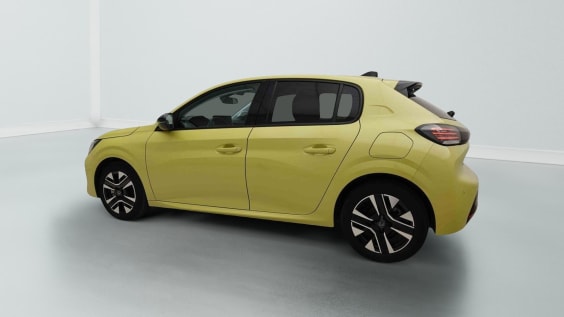 Peugeot 208 1.2 TURBO 100 ALLURE Jaune
