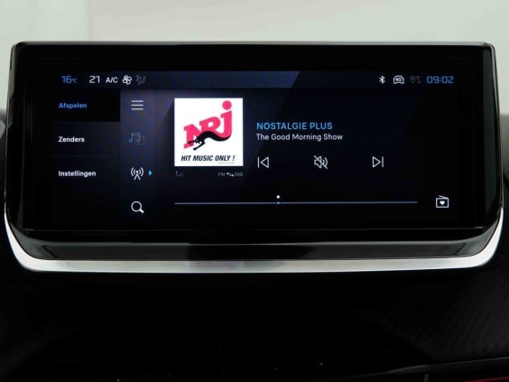 Peugeot 208 Hybrid 136 e-DCS6 GT Gris