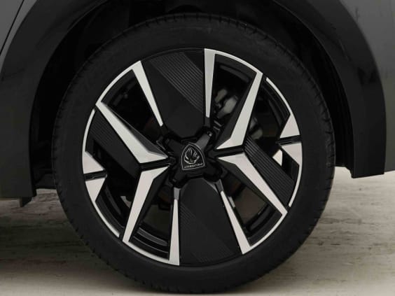 Peugeot 208 Hybrid 136 e-DCS6 GT Gris