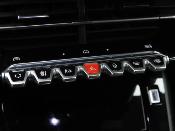 Peugeot E-2008 54 KW 156  ALLURE Argent