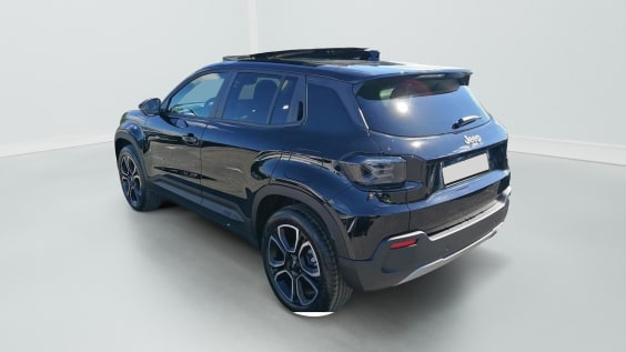 Jeep Avenger 1.2 T3 E-HYBRID 110 BVR SUMMIT Noir Volcano