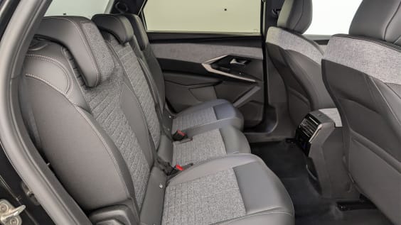 Peugeot 5008 HYBRID 145 CH E-DCS6 ALLURE Noir Perla Nera