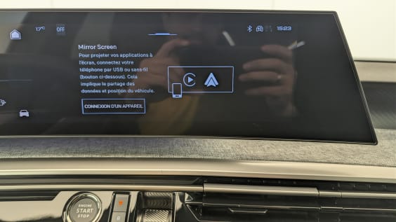 Peugeot 5008 HYBRID 145 CH E-DCS6 ALLURE Noir Perla Nera
