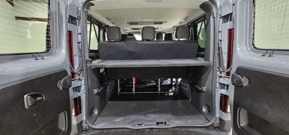 Nissan PRIMASTAR COMBI Primastar Combi L1H1 3.0t 2.0 dCi 170 S/S BVA9 Tekna Gris Pierre De Lune