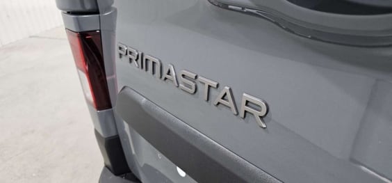 Nissan PRIMASTAR COMBI Primastar Combi L1H1 3.0t 2.0 dCi 170 S/S BVA9 Tekna Gris Pierre De Lune