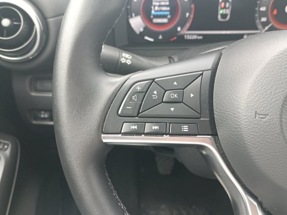 Nissan JUKE 1.0 DIG-T 114 N-Connecta Gris