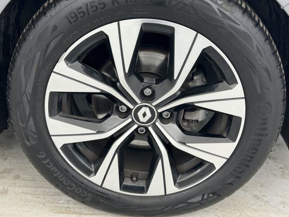 Renault Clio TCe 90 Evolution Gris