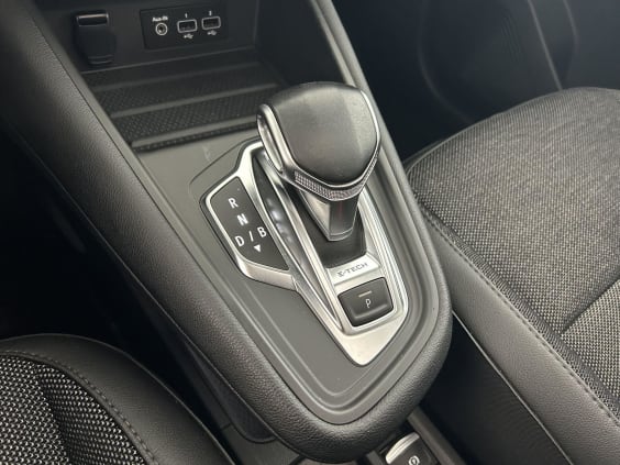 Renault CAPTUR E-Tech 145 SL Rive Gauche Gris
