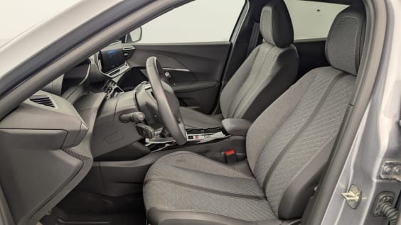 Peugeot 2008 100 S&S BVM6 Allure gris artense
