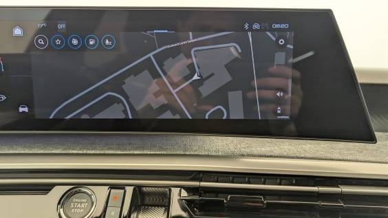 Peugeot 5008 HYBRID 145 CH E-DCS6 ALLURE Gris Artense