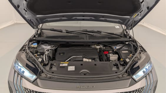 Peugeot 5008 HYBRID 145 CH E-DCS6 ALLURE Gris Artense