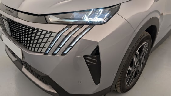Peugeot 5008 HYBRID 145 CH E-DCS6 ALLURE Gris Artense