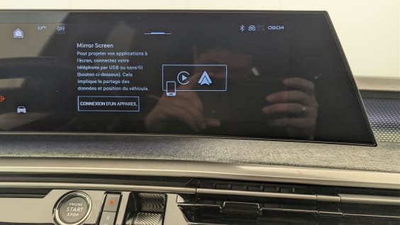 Peugeot 3008 Hybrid 145 e-DCS6 GT Gris Titane / Toit Noir