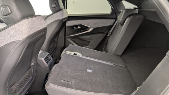 Peugeot 3008 Hybrid 145 e-DCS6 GT Gris Titane / Toit Noir