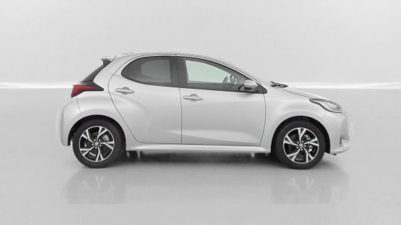 Toyota Yaris YARIS  IV Hybride 116h Design e-CVT Gris Minéral