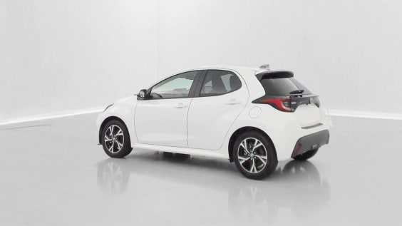 Toyota Yaris YARIS  IV Hybride 116h Design e-CVT Blancpur