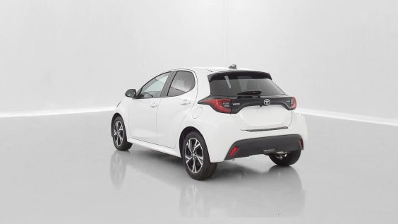 Toyota Yaris YARIS  IV Hybride 116h Design e-CVT Blancpur