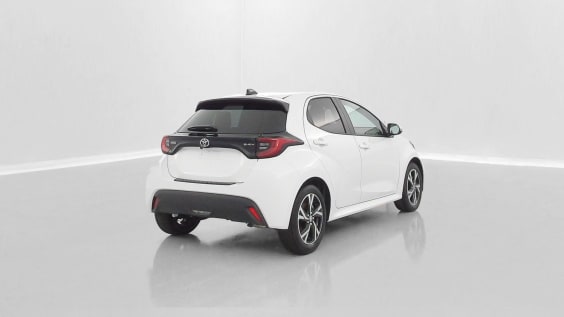 Toyota Yaris YARIS  IV Hybride 116h Design e-CVT Blancpur