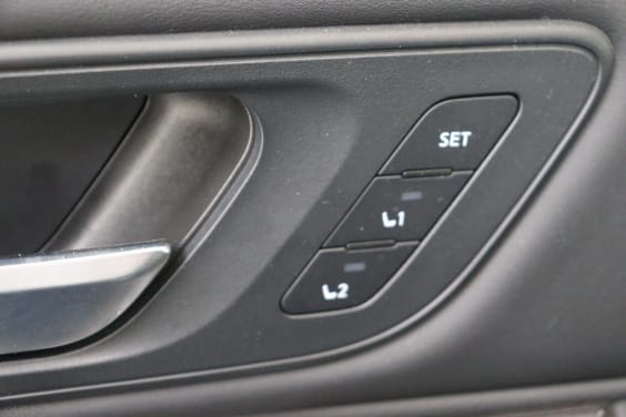 Nissan X-TRAIL N-CONNECTA 5PL  E-POWER 204 HP 2WD Black
