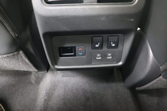 Nissan X-TRAIL N-CONNECTA 5PL  E-POWER 204 HP 2WD Black