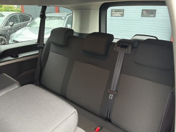Fiat Scudo Combi Xl 2.2 180 pack eat8 9 pl Gris Titane