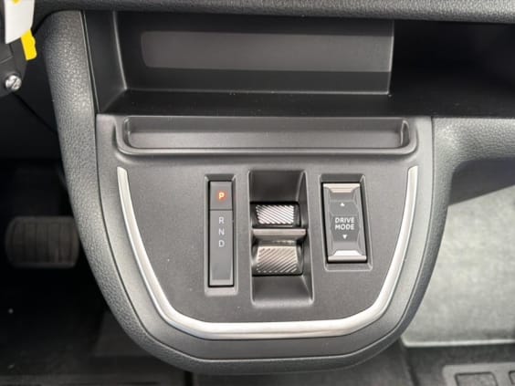 Fiat Scudo Combi Xl 2.2 180 pack eat8 9 pl Gris Titane