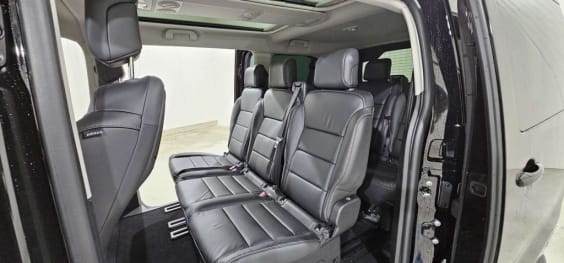 Peugeot Traveller Traveller M 2.2 Diesel 180ch S&S EAT8 Business Pack Noir