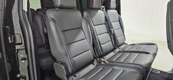 Peugeot Traveller Traveller M 2.2 Diesel 180ch S&S EAT8 Business Pack Noir