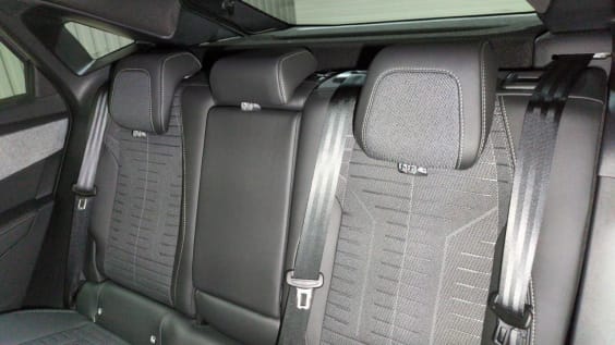 Peugeot 3008 Hybrid 145 e-DCS6 GT Gris Artense / Toit Noir