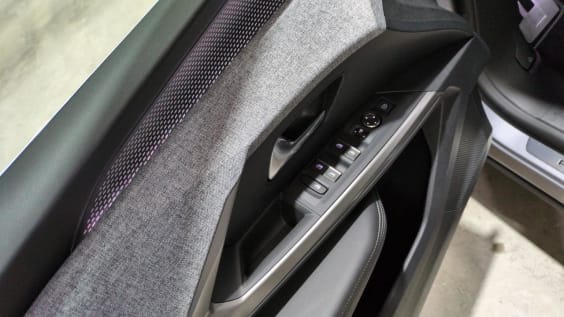 Peugeot 3008 Hybrid 145 e-DCS6 GT Gris Artense / Toit Noir