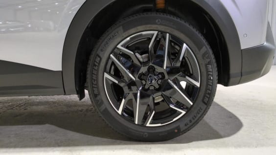 Peugeot 3008 Hybrid 145 e-DCS6 GT Gris Artense / Toit Noir