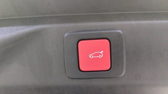 Peugeot 3008 Hybrid 145 e-DCS6 GT Gris Titane / Toit Noir