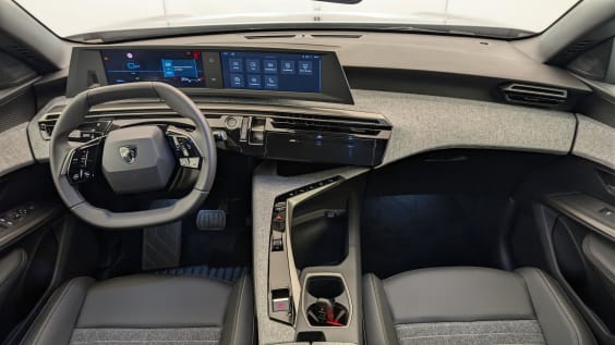 Peugeot 3008 Hybrid 145 e-DCS6 Allure Gris Artense