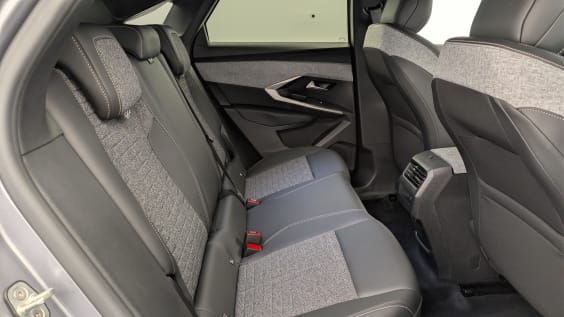 Peugeot 3008 Hybrid 145 e-DCS6 Allure Gris Artense