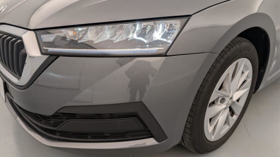 Skoda Octavia Combi 2.0 TDI 150 CH DSG7 BUSINESS Gris Graphite
