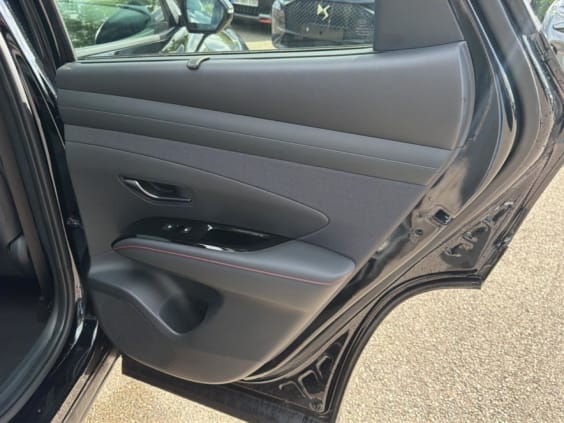 Hyundai Tucson 1.6 t-gdi 239 hybrid n line executive Noir