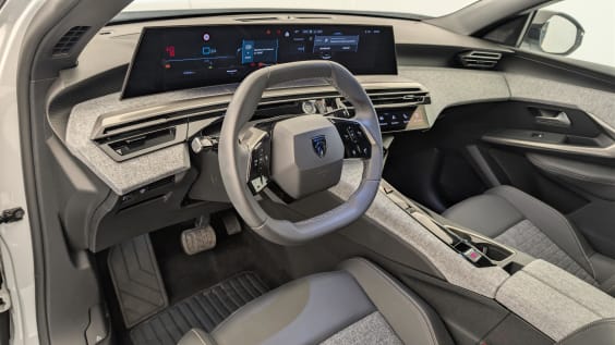 Peugeot 3008 Hybrid 145 e-DCS6 Allure Blanc Okenite