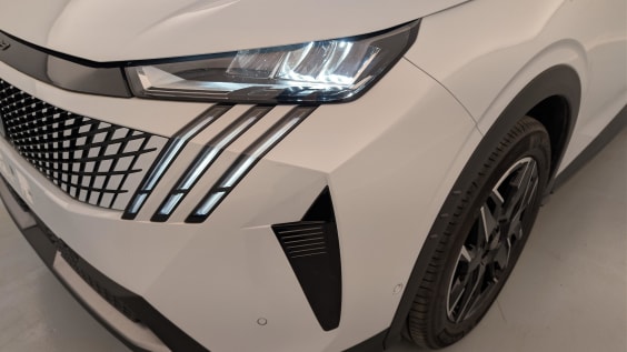 Peugeot 3008 Hybrid 145 e-DCS6 Allure Blanc Okenite