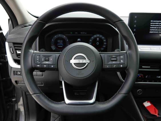 Nissan QASHQAI 1.3 DIG-T MHEV 158 X-Tronic N-Connecta Gris