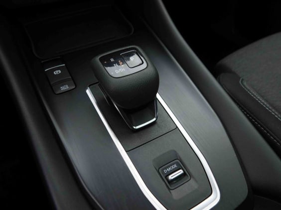 Nissan QASHQAI 1.3 DIG-T MHEV 158 X-Tronic N-Connecta Gris