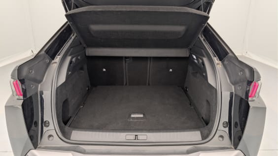 Peugeot 3008 Hybrid 145 e-DCS6 Allure Noir Perla Nera