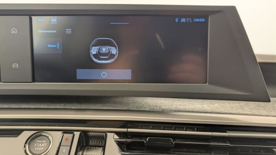 Peugeot 3008 Hybrid 145 e-DCS6 Allure Noir Perla Nera