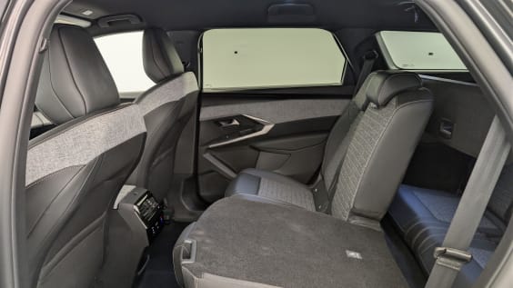 Peugeot 5008 Hybrid 136 e-DCS6 Allure Gris Titane