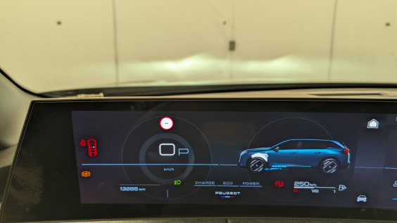 Peugeot 5008 Hybrid 136 e-DCS6 Allure Gris Titane
