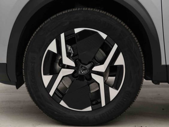 Peugeot 2008 54 KW 156  ALLURE Argent