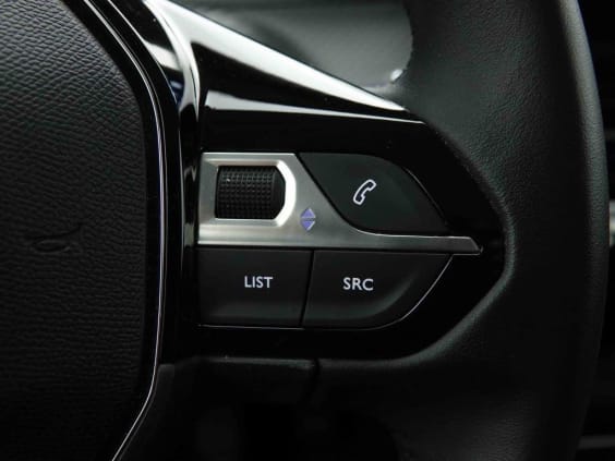 Peugeot 208 1.2 TURBO 100 ALLURE Argent